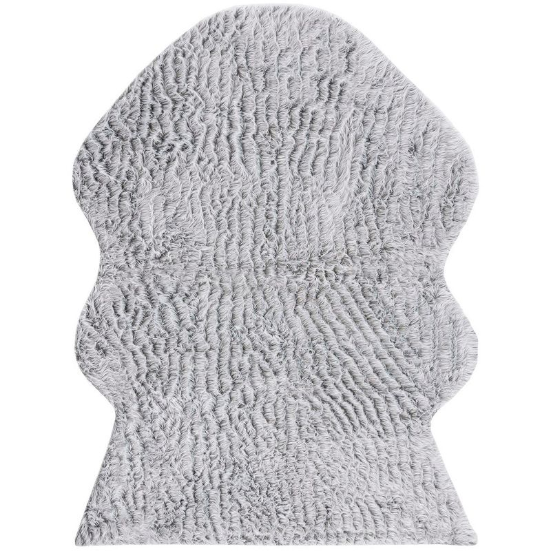 Faux Sheep Skin FSS118 Power Loomed Area Rug - Light Grey - 8'x10' - Safavieh.