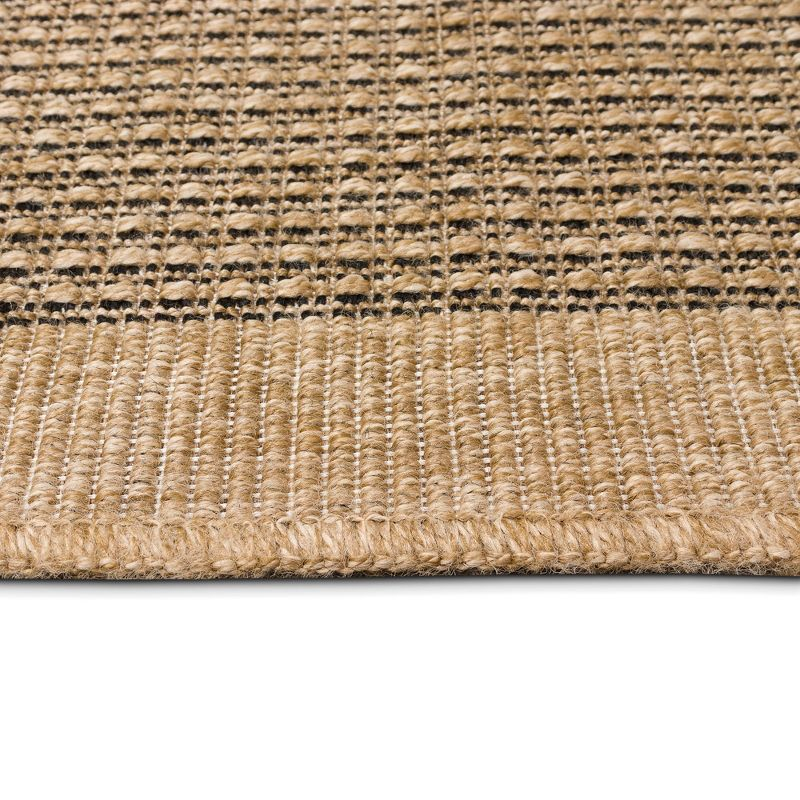 Liora Manne Sahara Texture Border Indoor/Outdoor Rug Natural 7'10" Square