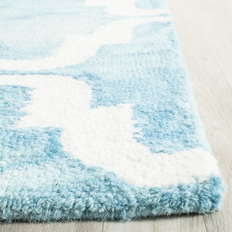 Dip Dye DDY536 Hand Tufted Indoor Area Rug - Turquoise/Ivory - 7'x7' - Safavieh