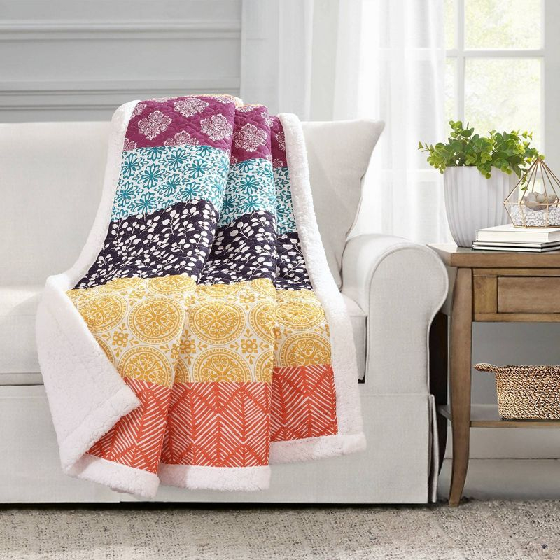 Lush Decor Gyeong Throw