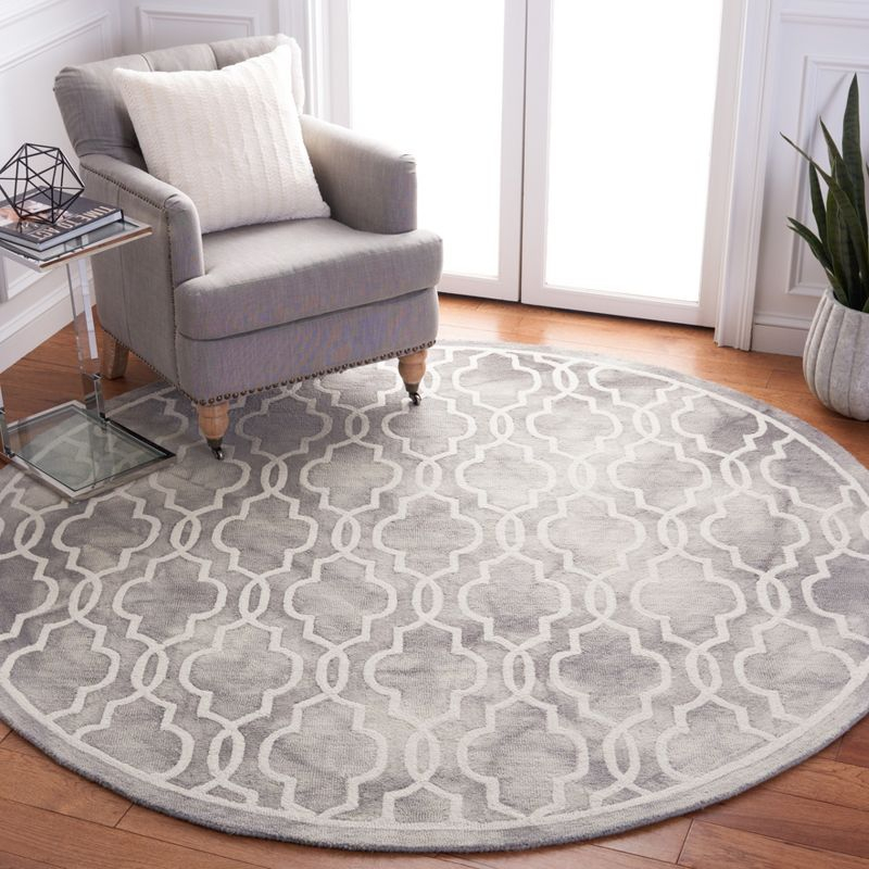 Dip Dye DDY539 Hand Tufted Indoor Area Rug - Grey/Ivory - 7' Round - Safavieh
