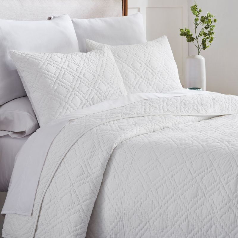Luxury 100% Cotton Quilt Set, Hand-Quilted, Pre-Softened, Diamond Pattern by California Design Den - White, King