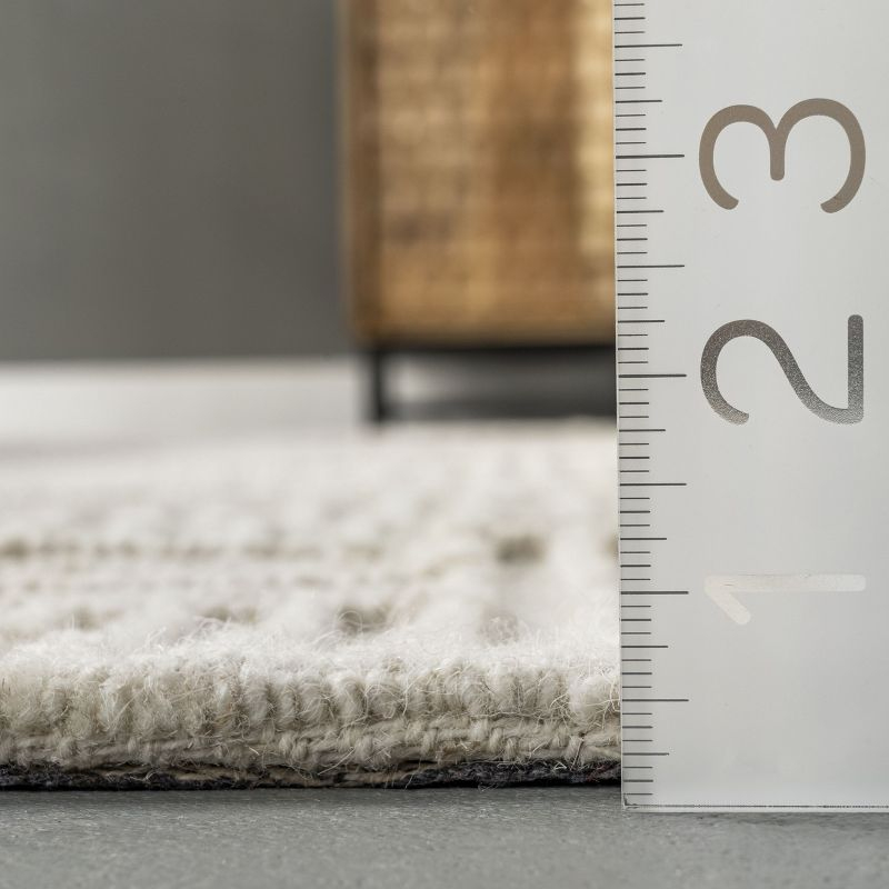 Nuloom Mallory Geometric 5x8 Wool Indoor Area Rug for Living Room Bedroom Dining Room Kitchen, Ivory
