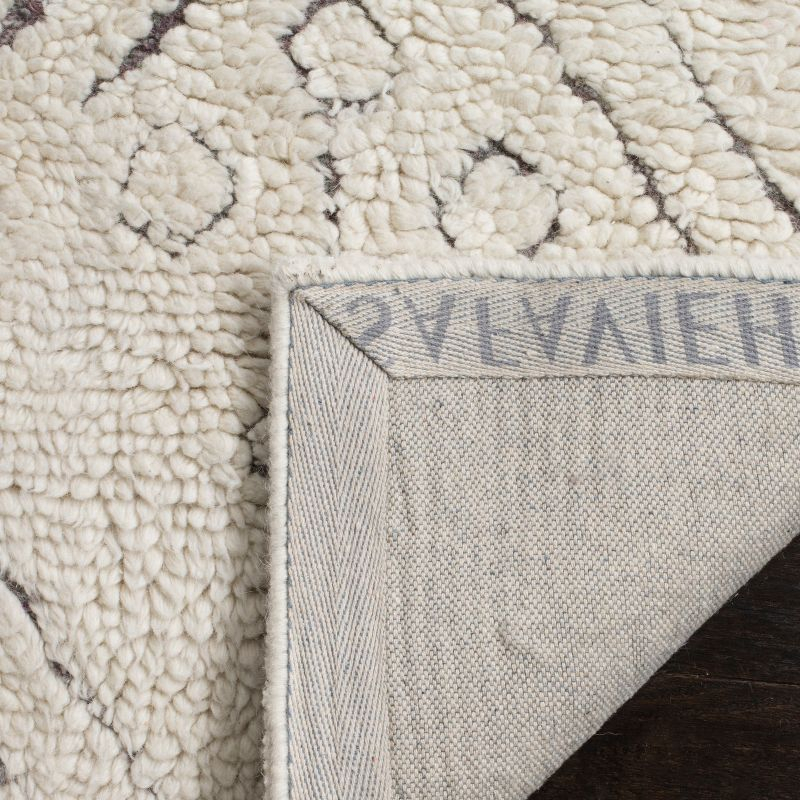 Casablanca CSB212 Hand Tufted Indoor Area Rug - Ivory/Multi - 5'x8' - Safavieh