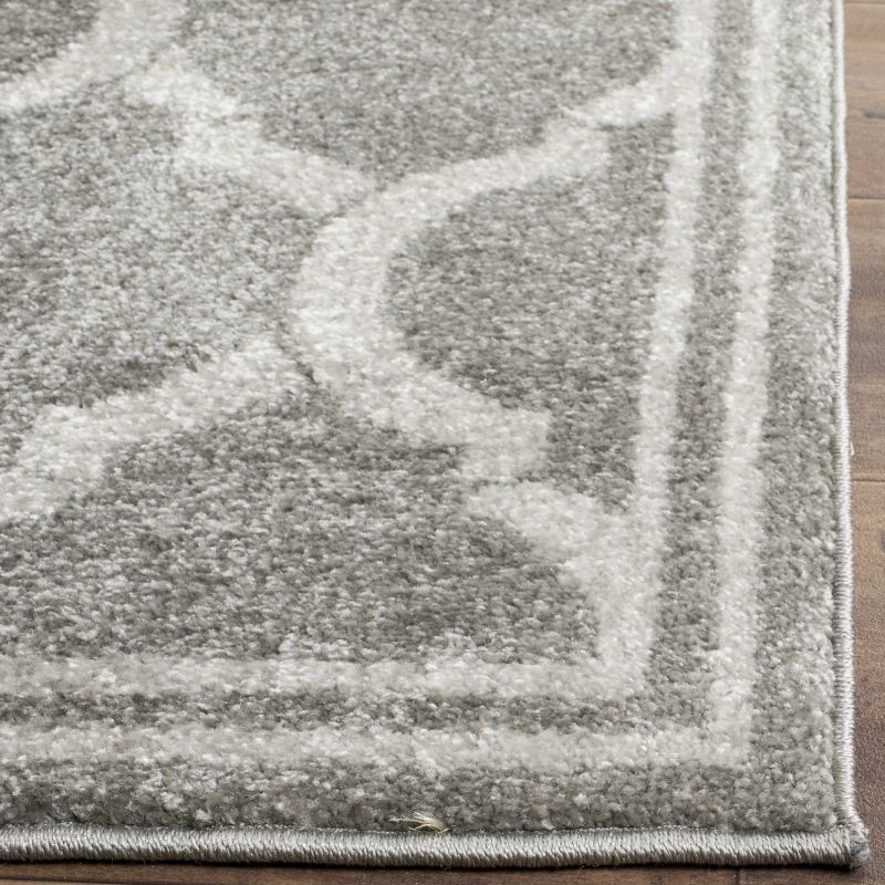 Amherst AMT415 Power Loomed Indoor Accent Rug - Grey/Light Grey - 3'x5' - Safavieh