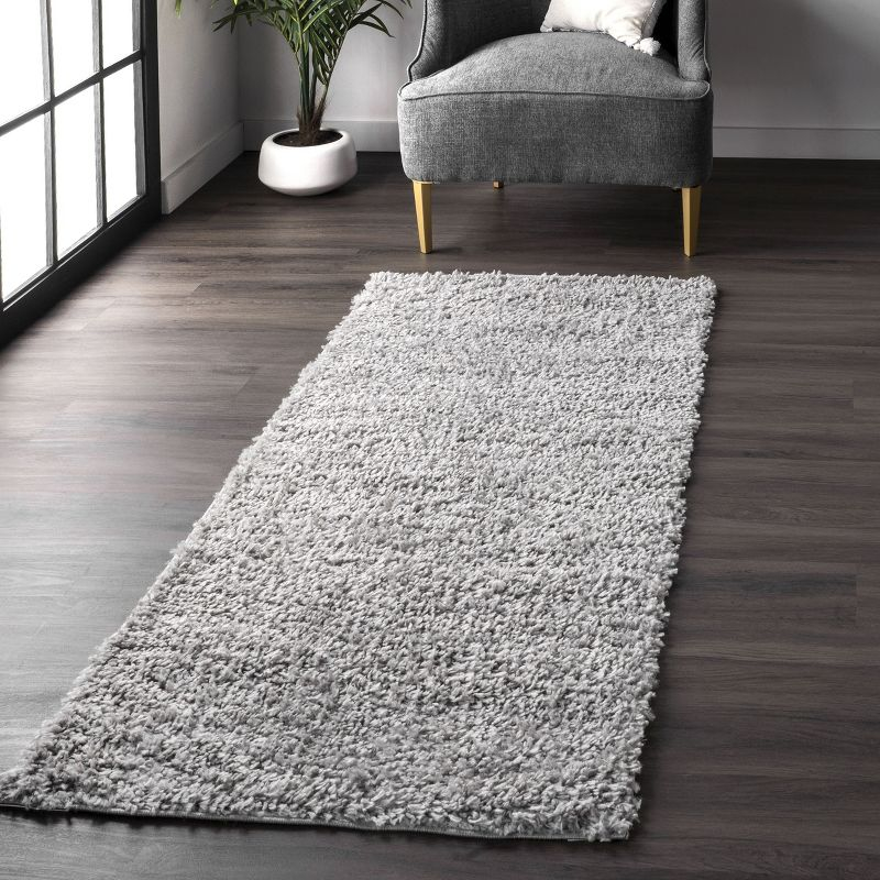 Nuloom Kara Solid 2x8 Runner Shag Indoor Area Rug for Living Room Bedroom Dining Room Nursery Entryway Hallway, Grey/Ivory