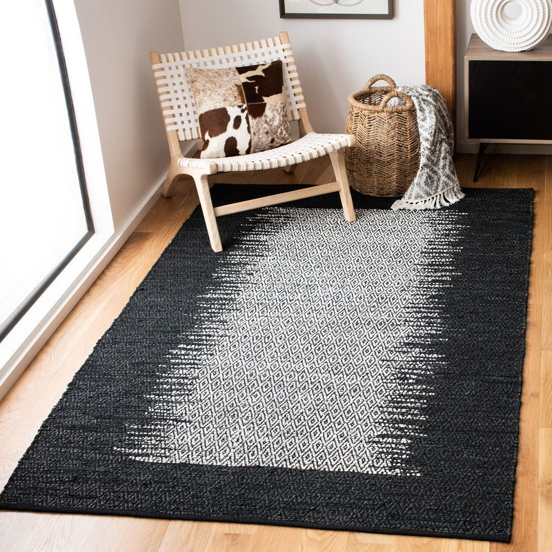 Vintage Leather VTL387 Hand Woven Indoor Accent Rug - Light Grey/Black - 3'x5' - Safavieh.