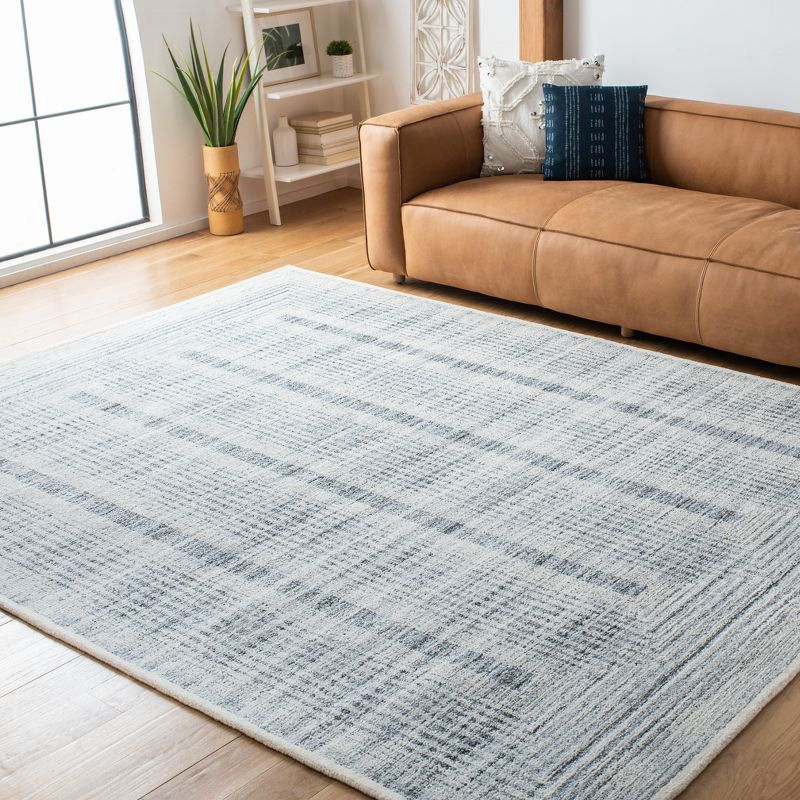 Metro MET991 Hand Tufted Indoor Area Rug - Light Grey/Ivory - 6'x9' - Safavieh