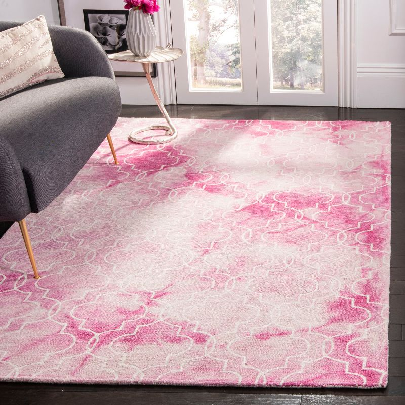 Dip Dye DDY676 Hand Tufted Indoor Area Rug - Rose/Ivory - 5'x8' - Safavieh