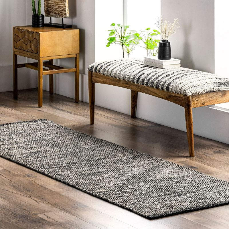 Nuloom Alessi Solid Farmhouse Cotton Kitchen Runner Indoor Area Rug - Hallway, Entryway, 2' 6" x 8', Gray