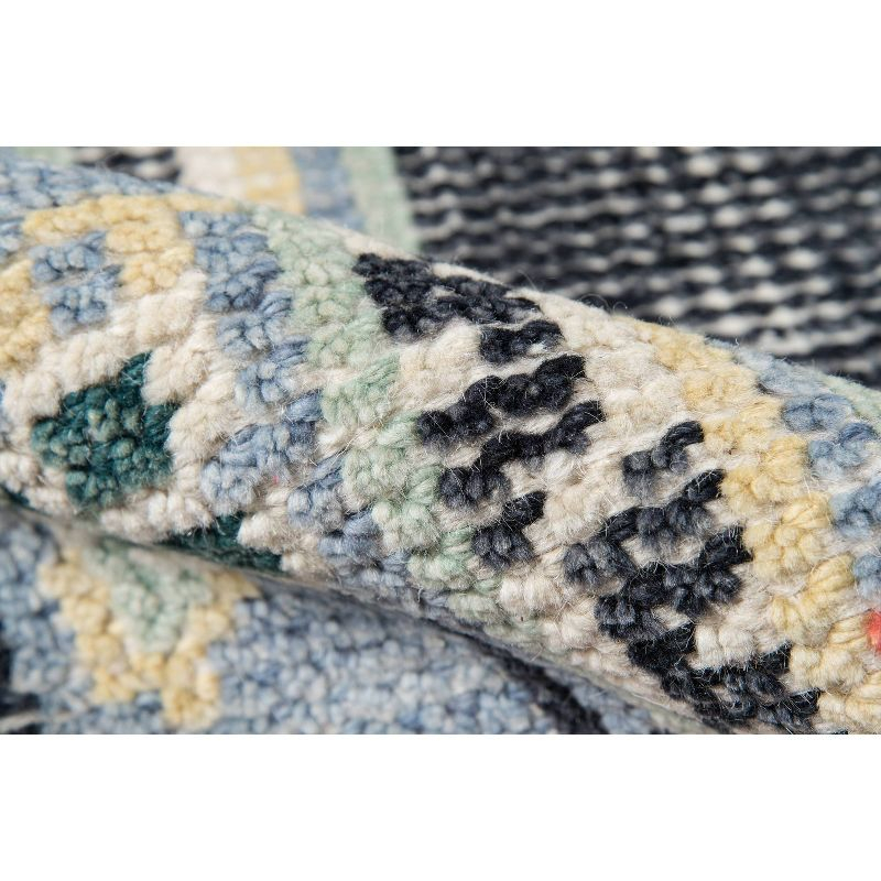 Momeni 2'x3' Ophelia Medallion Handknotted Accent Rug: Wool & Cotton, Low Pile, Classic Rectangle, Indoor Use