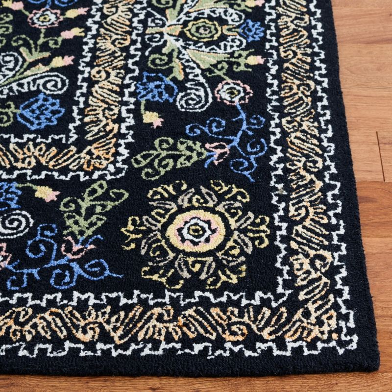 Micro-Loop MLP522 Hand Tufted Runner Rug - Black/Green - 2'3"x9' - Safavieh.