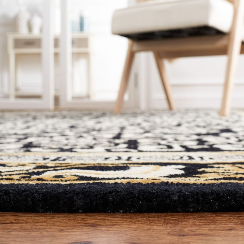 Antiquity AT860 Hand Tufted Indoor Runner Rug - Black/Ivory - 2'3"x9' - Safavieh