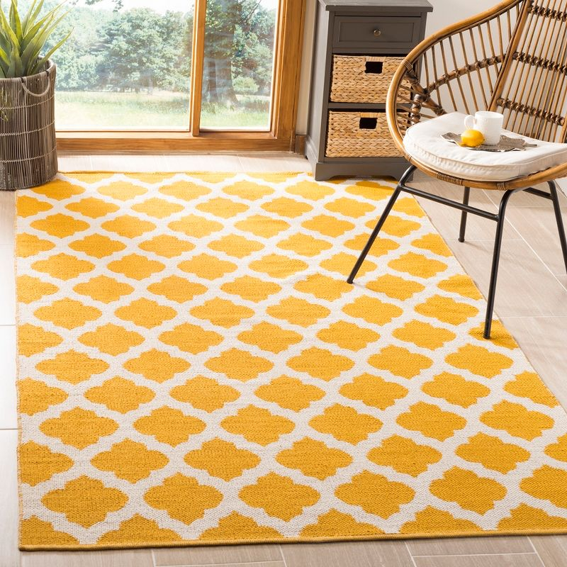Montauk MTK723 Hand Woven Indoor Area Rug - Yellow/Ivory - 4'x6' - Safavieh.