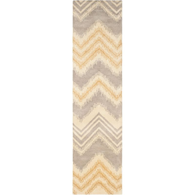Capri CPR445 Hand Tufted Runner Rug - Grey/Gold - 2'3"x9' - Safavieh.