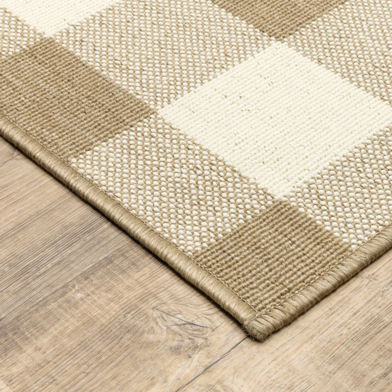 Oriental Weavers Marina 2598I Tan/ Ivory Indoor/Outdoor Area Rug - 6'7" x 9'6"