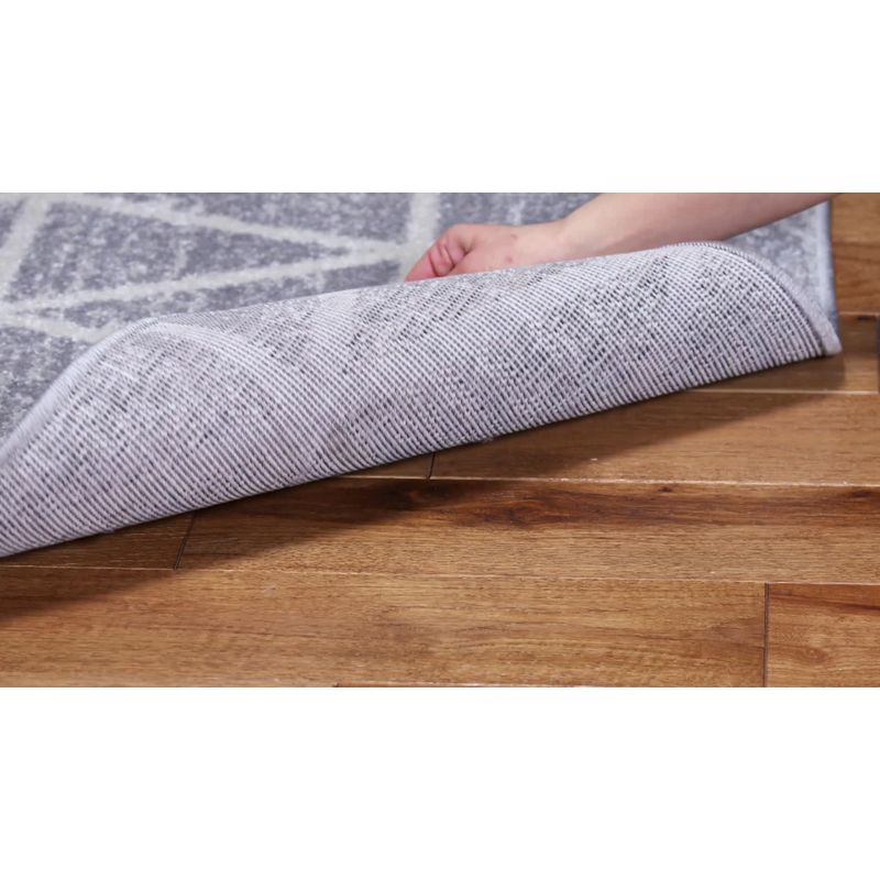 Adirondack ADR262 Machine Made Indoor Runner - Grey/Ivory - 2'-6"x8' - Safavieh
