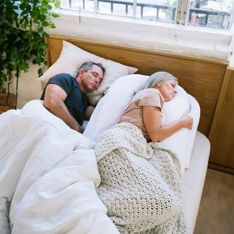 MedCline Reflux Relief System - Bed Wedge Pillow for Acid Reflux Relief, Full Body Pillow with Arm Hole - Large - 6' & Above