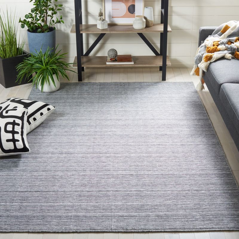 Kilim KLM304 Hand Woven Area Rug - Grey/Ivory - 5'x8' - Safavieh.