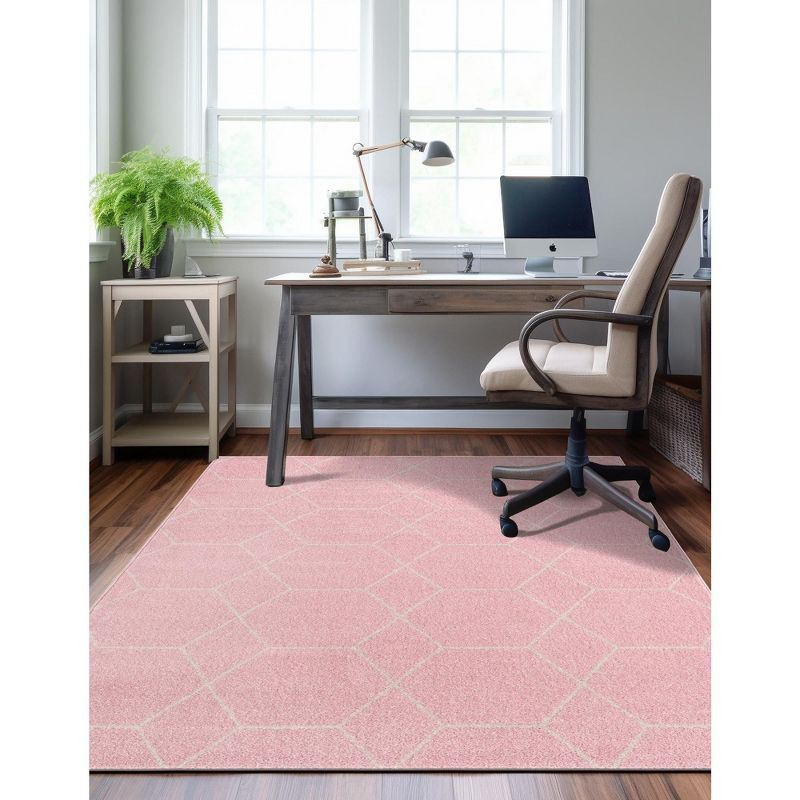 Unique Loom 7' 0 x 10' 0 Trellis Frieze Geometric Light Pink Area Rug
