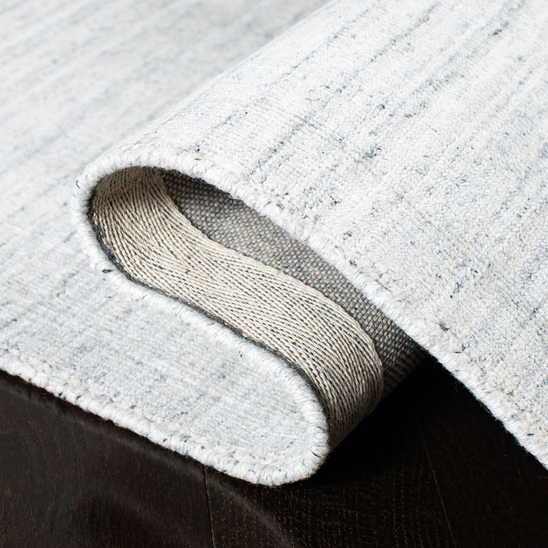 Mirage MIR176 Hand Loomed Indoor Area Rug - Ivory/Silver - 6'x6' - Safavieh