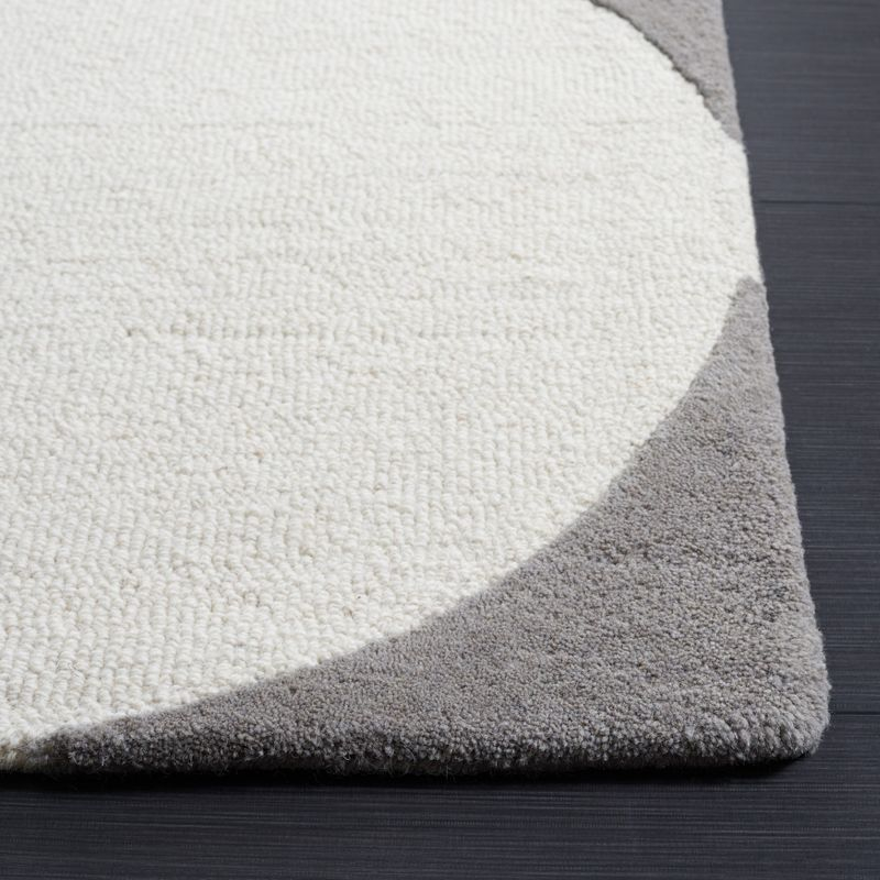Rodeo Drive RD856 Hand Tufted Area Rug - Grey/Black - 3'x5' - Safavieh.
