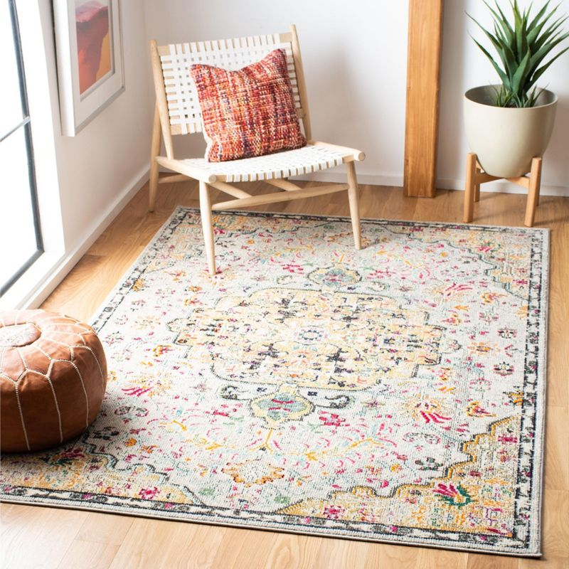 Madison MAD447 Power Loomed Indoor Area Rug - Grey/Gold - 5'3"x7'6" - Safavieh