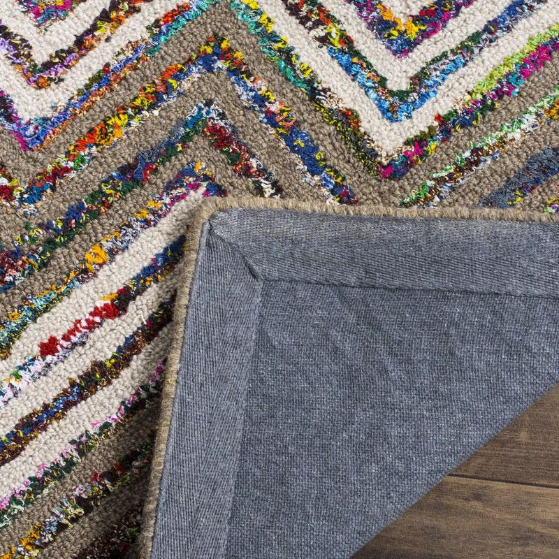 Nantucket NAN601 Hand Tufted Accent Rug - Beige/Grey - 2'x3' - Safavieh.