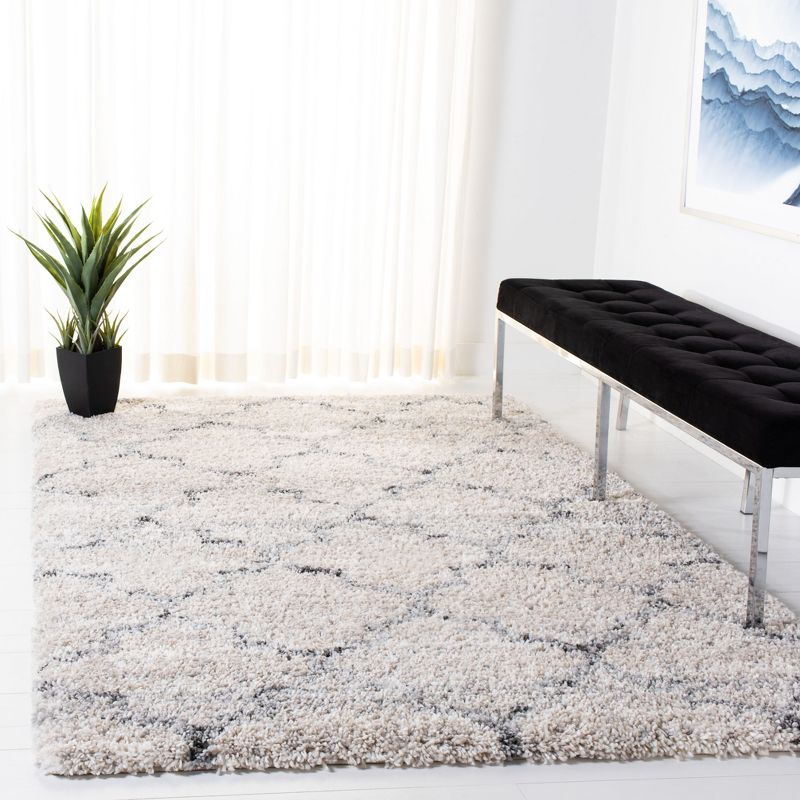 Fontana Shag FNT888 Power Loomed Area Rug - Grey/Ivory - 5'3"x7'6" - Safavieh.