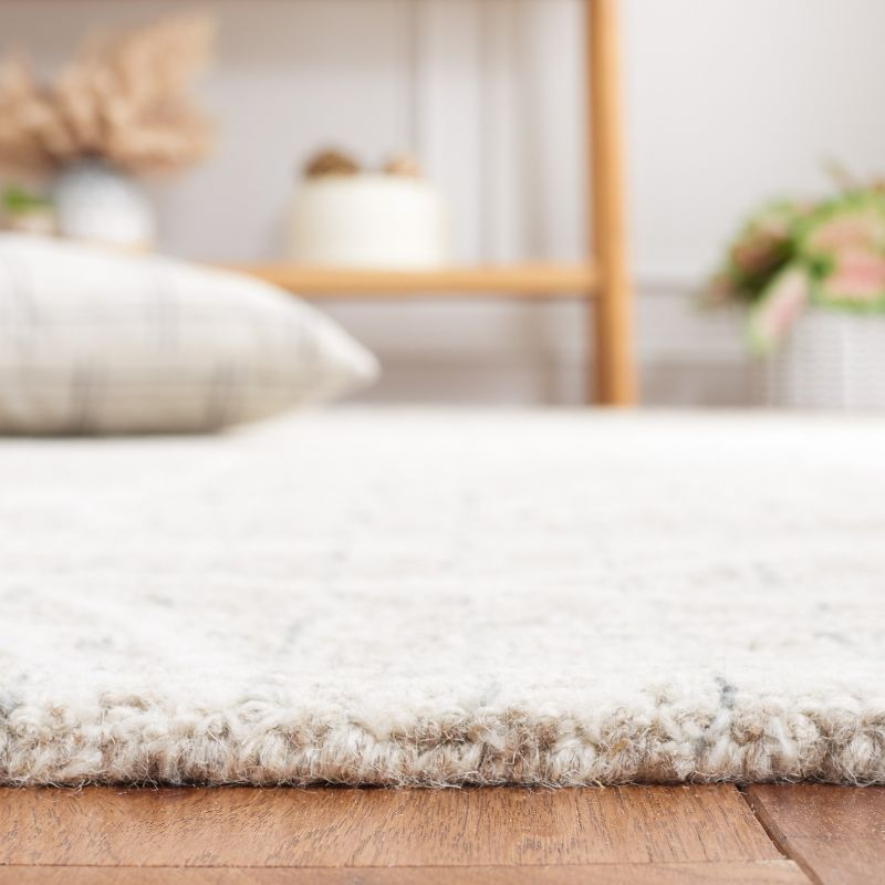 Metro MET881 Hand Tufted Indoor Area Rug - Beige/Ivory - 4'x6' - Safavieh