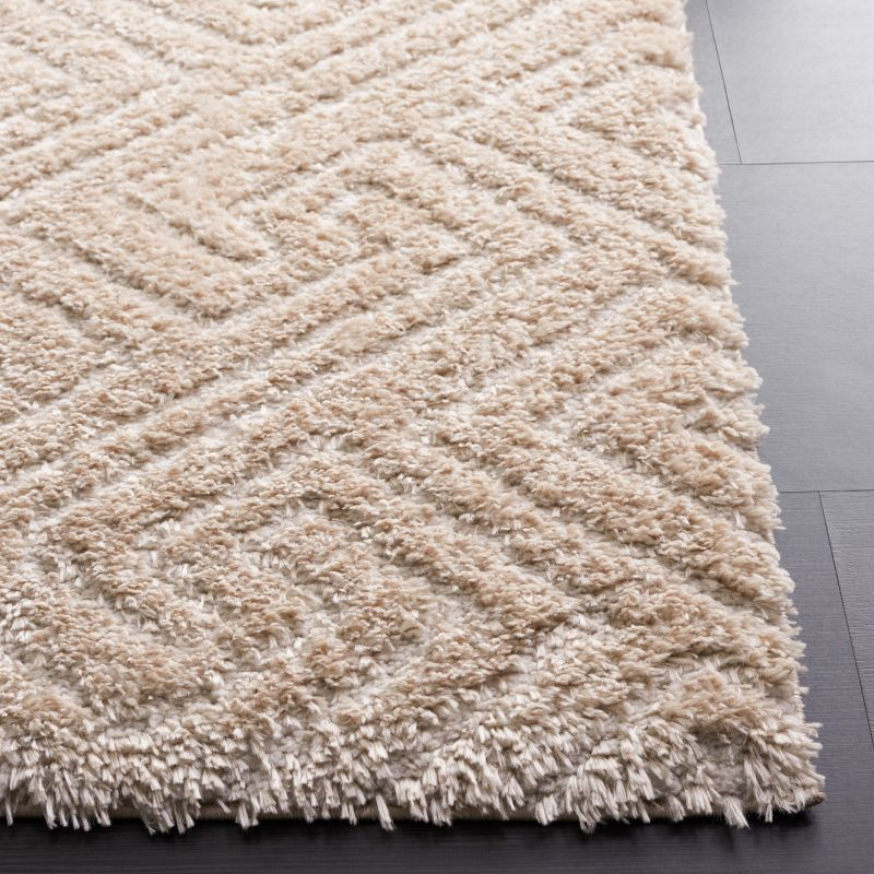 Tahoe Shag THO652 Power Loomed Indoor Area Rug - Beige - 4'x6' - Safavieh