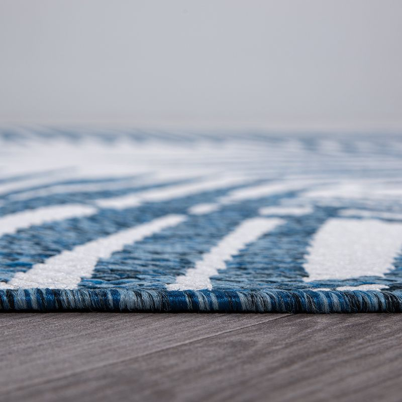 World Rug Gallery Contemporary Distressed Leaves Textured Flat Weave Indoor/Outdoor Area Rug - NAVY 7'10"X10'