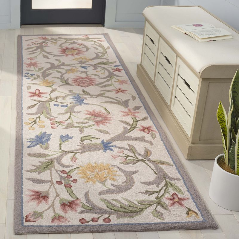 Chelsea HK248 Handmade Runner Rug - 2'6"x18' - Ivory - Safavieh