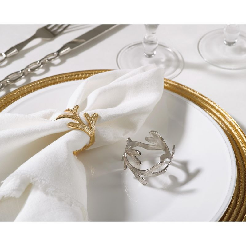 Saro Lifestyle Table Napkin Rings With Vine Leaf Design (Set of 4), Gold
