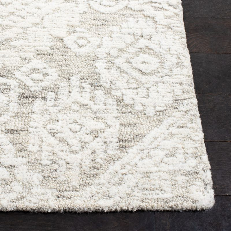 Metro MET987 Hand Tufted Indoor Area Rug - Light Brown/Ivory - 5'x8' - Safavieh