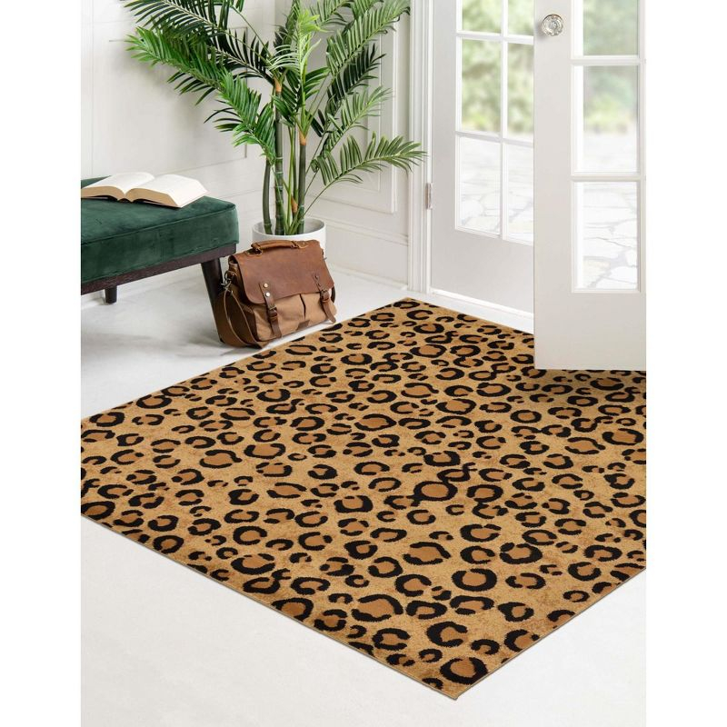 Unique Loom Wildlife Collection Area Rug - Leopard (7' 10" Square Light Brown/Black)
