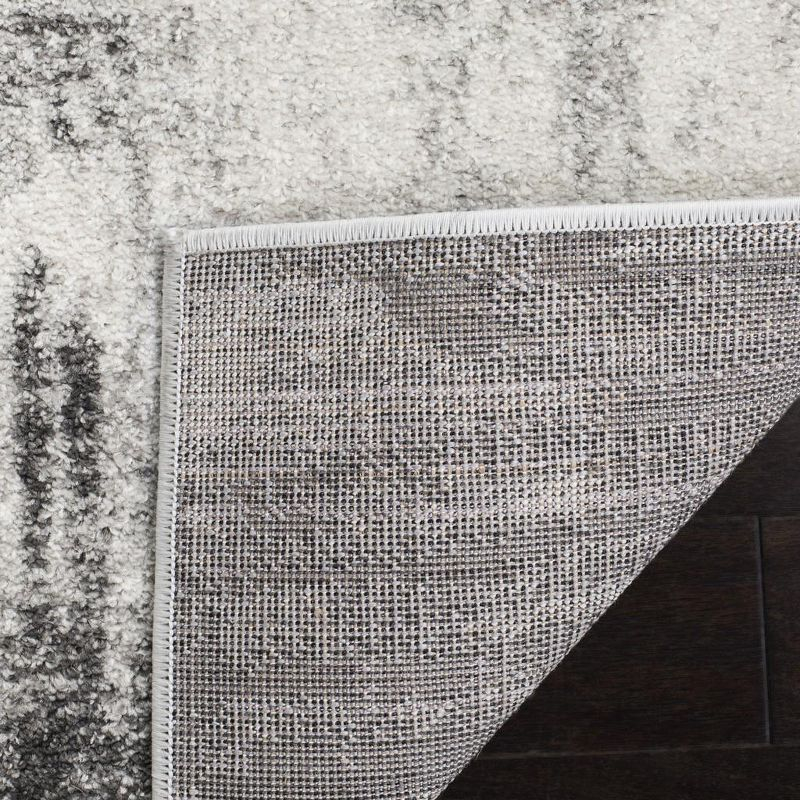 Adirondack ADR133 Machine Made Indoor Area Rug - Ivory/Grey - 6'x6' - Safavieh