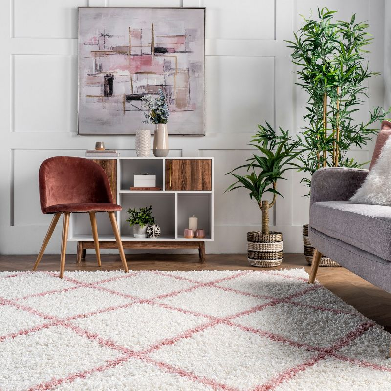 Nuloom Tess Geometric 2x8 Runner Shag Indoor Area Rug for Living Room Bedroom Dining Room Nursery Entryway Hallway, Pink/Ivory