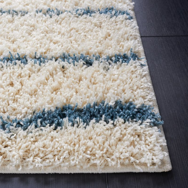 Venus Shag VNS603 Power Loomed Indoor Area Rug - Turquoise/Ivory - 6'7"x6'7" - Safavieh