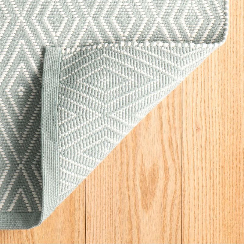 Annie Selke - Dash & Albert Diamond Light Blue/Ivory Handwoven Indoor/Outdoor Rug, Runner 2.5x12, Light Blue/Ivory