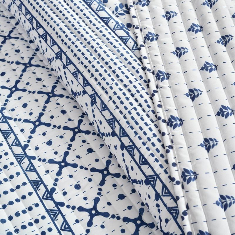 Full/Queen 3pc Monique Stripe Quilt Set  Navy/White - Lush Décor