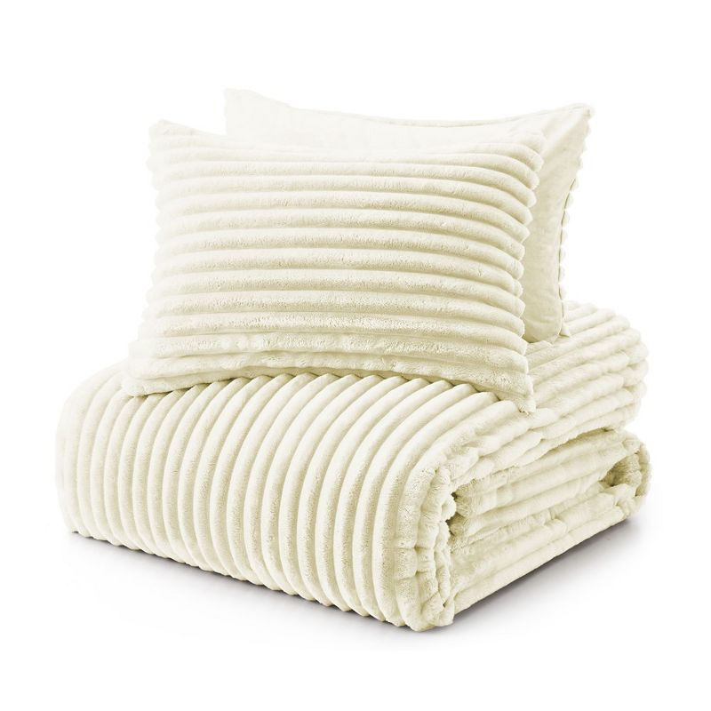 Peace Nest Flannel Fleece Plush Fuzzy Comforter Set Fluffy Bedding Set with 2 Pillowcases, Cream, Queen