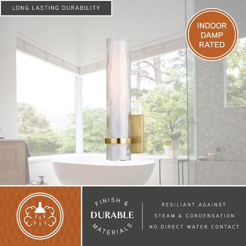 Vilo 1 Light Brass Bathroom Wall Fixture