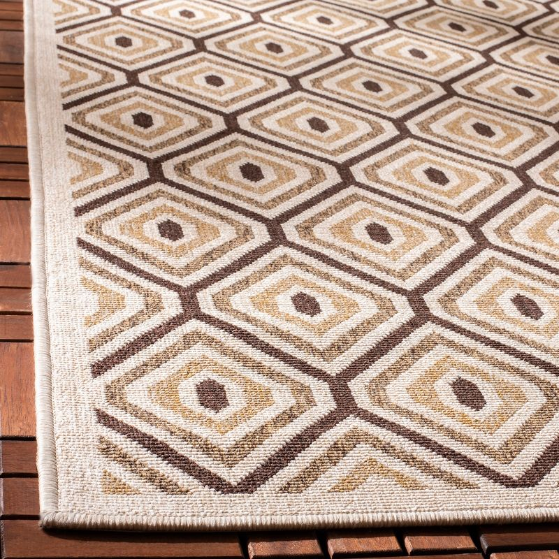 Veranda VER003 Power Loomed Indoor/Outdoor Area Rug - Cream/Chocolate - 6'7"x9'6" - Safavieh.