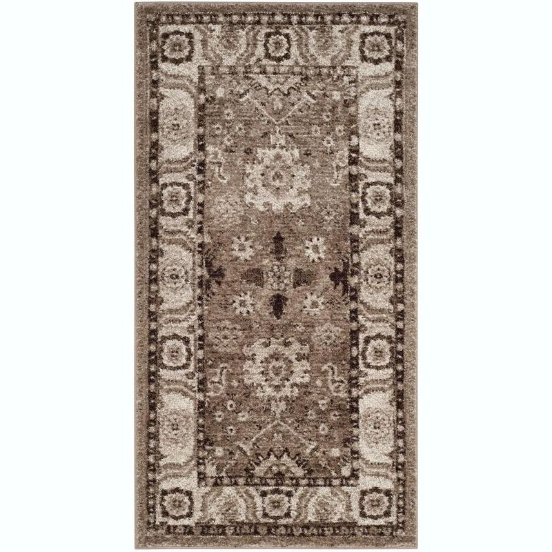 Vintage Hamadan VTH214 Power Loomed Indoor Accent Rug - Taupe - 2'7"x5' - Safavieh.