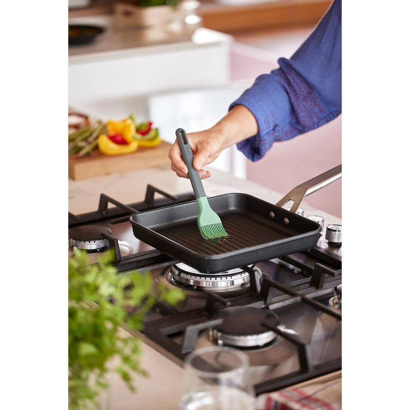 Lekue Silicone Basting and Pastry Brush, Green