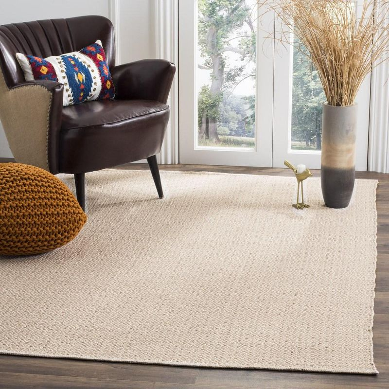 Montauk MTK717 Hand Woven Indoor Area Rug - Ivory/Beige - 4'x6' - Safavieh.
