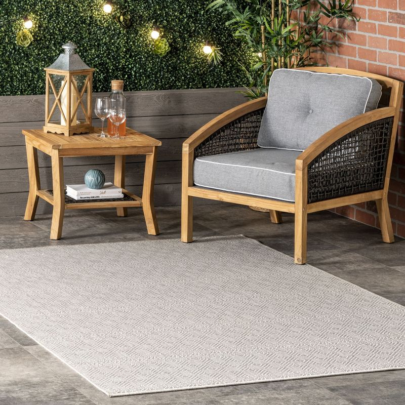 Nuloom Paloma Abstract Geometric Indoor and Outdoor Area Rug, Gray, 4'x6'