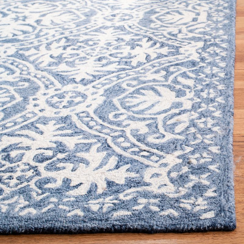 Micro-Loop MLP606 Hand Tufted Area Rug - Blue/Ivory - 4'x6' - Safavieh.
