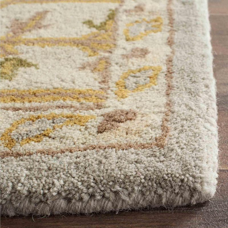 Classic CL933 Hand Tufted Area Rug - Light Blue/Ivory - 5'x8' - Safavieh.
